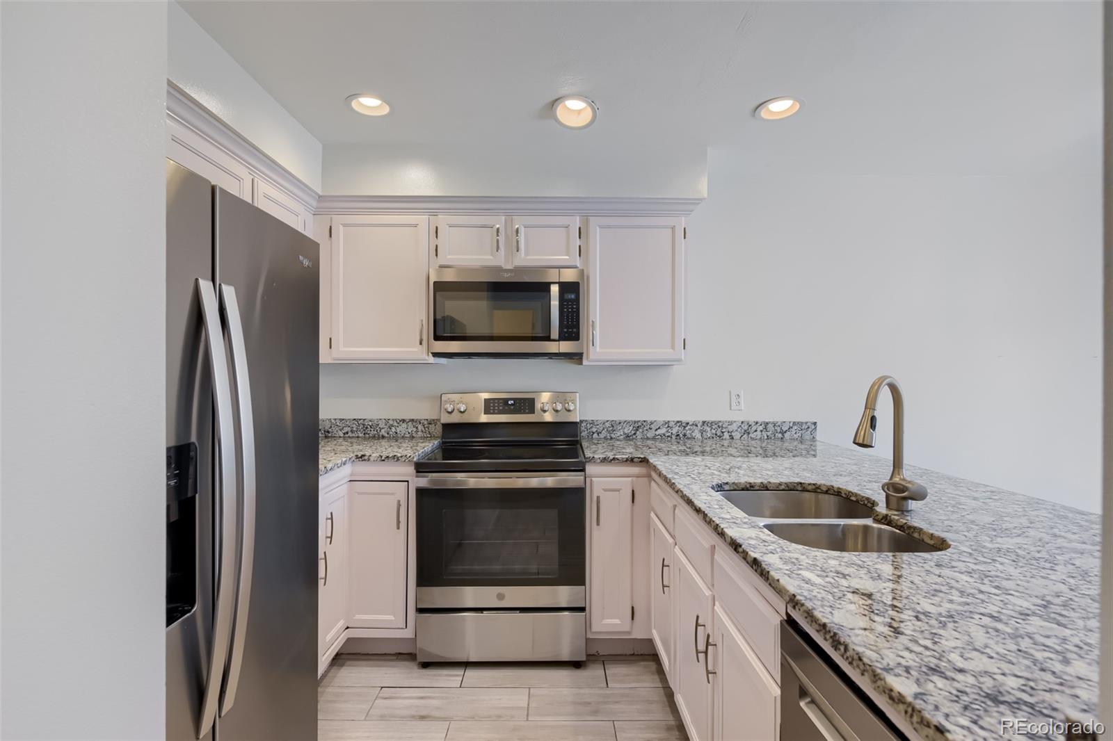 MLS Image #10 for 2892 w long circle,littleton, Colorado