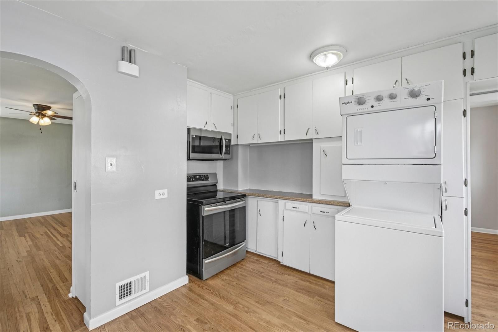 MLS Image #11 for 977  yates street,denver, Colorado