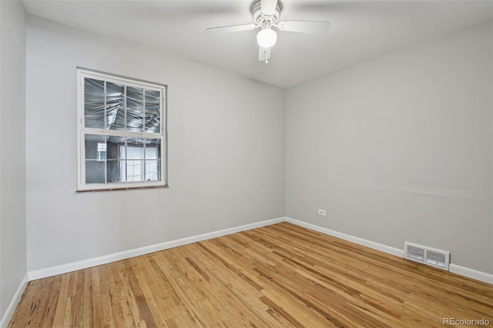 MLS Image #14 for 977  yates street,denver, Colorado
