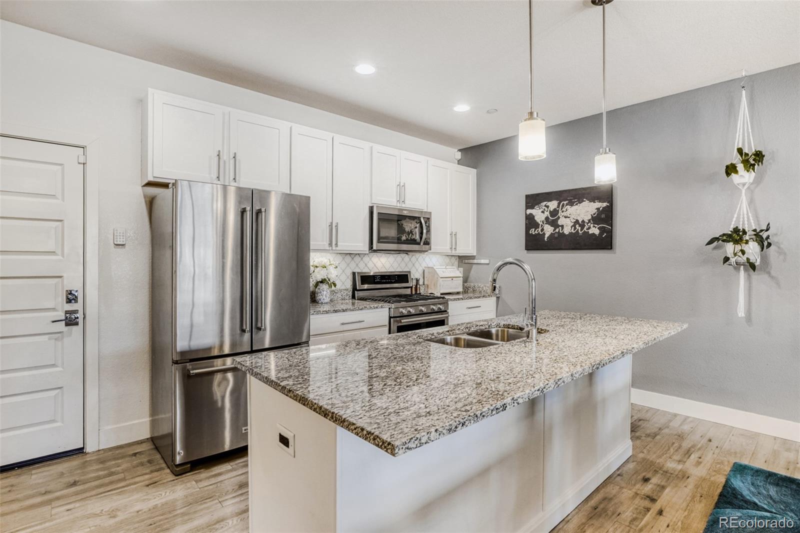 MLS Image #7 for 19562 e sunset circle,centennial, Colorado