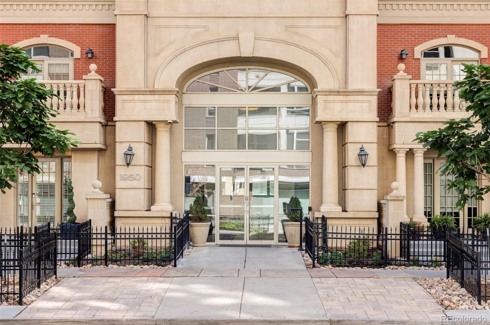MLS Image #0 for 1950 n logan street 1013,denver, Colorado