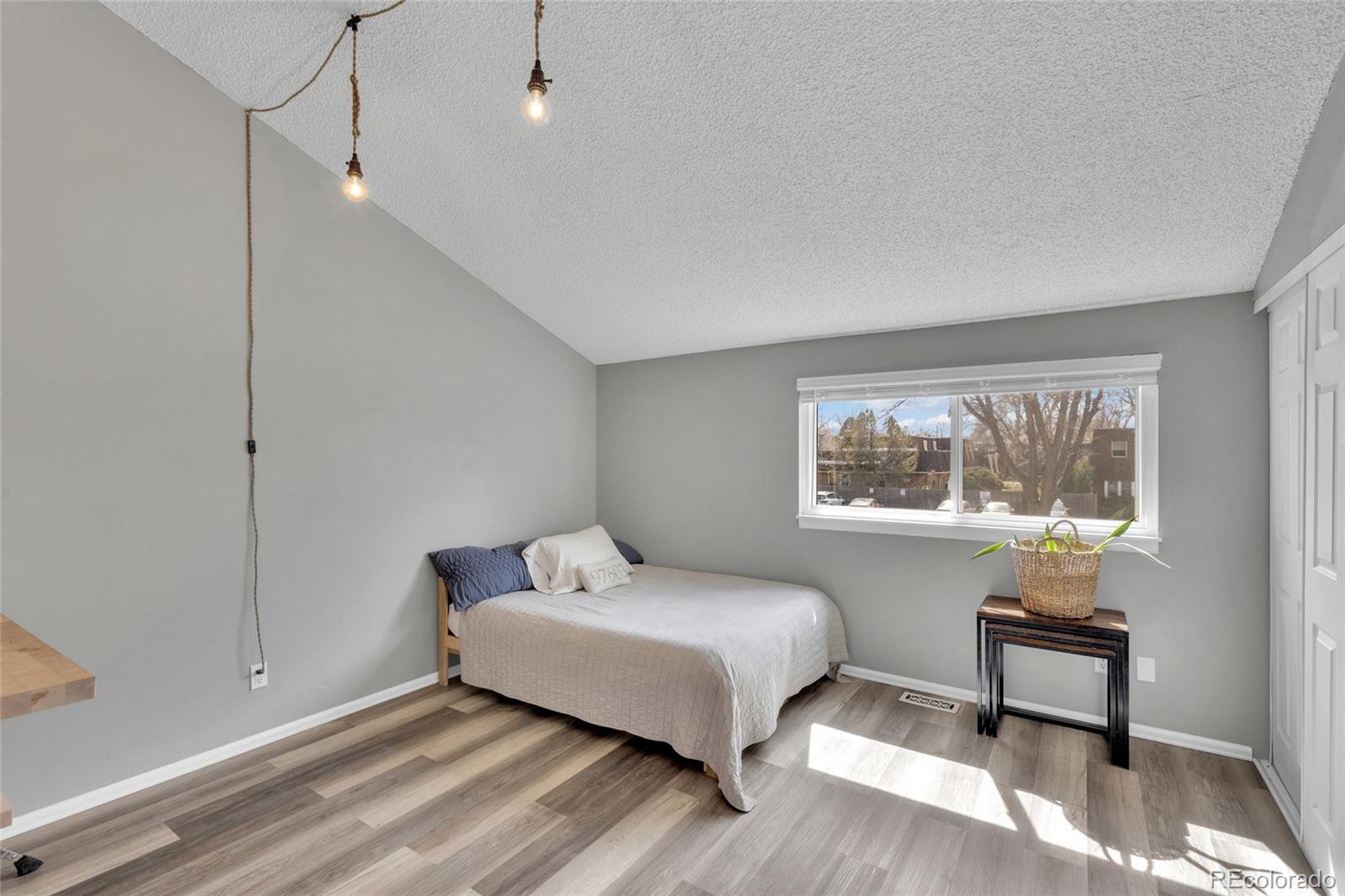 MLS Image #13 for 6565 e arizona avenue,denver, Colorado