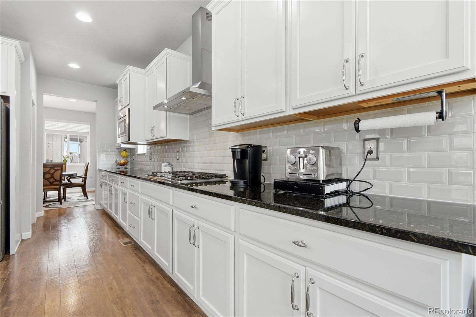 MLS Image #10 for 18676 w 93rd avenue,arvada, Colorado