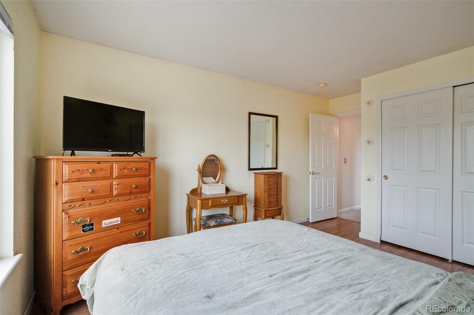 MLS Image #40 for 2552 s troy court,aurora, Colorado