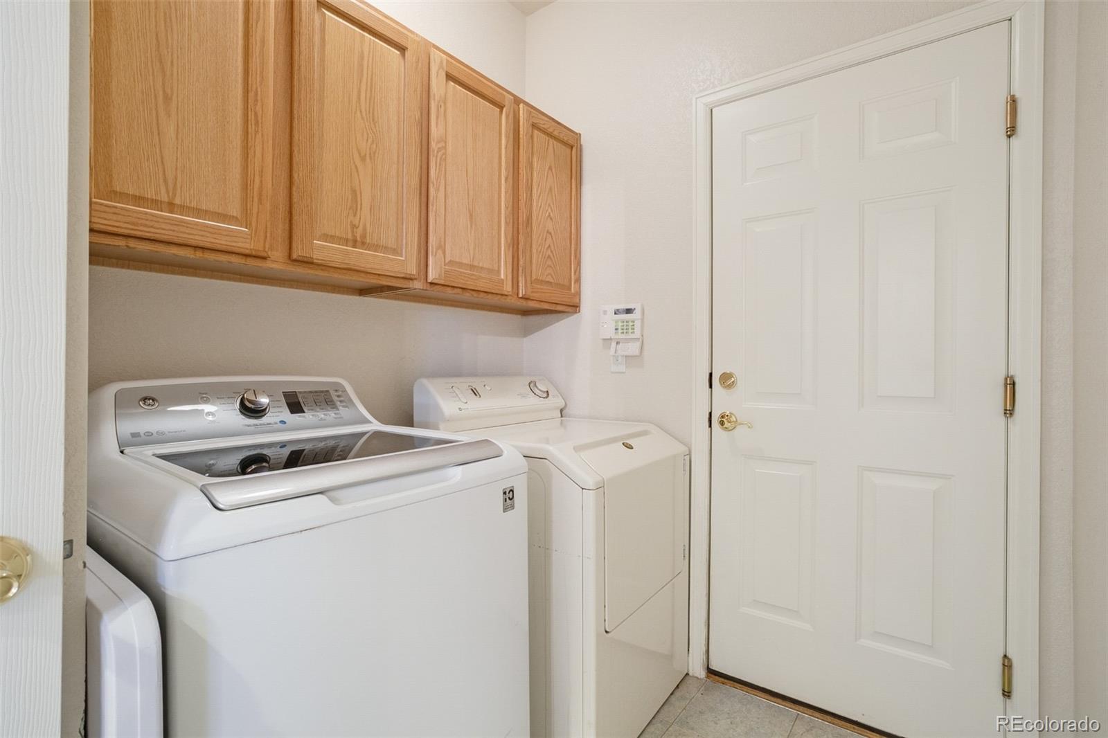 MLS Image #47 for 2552 s troy court,aurora, Colorado