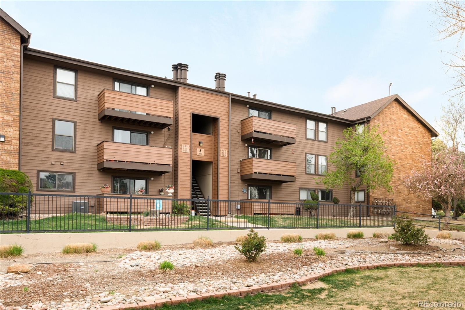 MLS Image #1 for 211  wright street,lakewood, Colorado