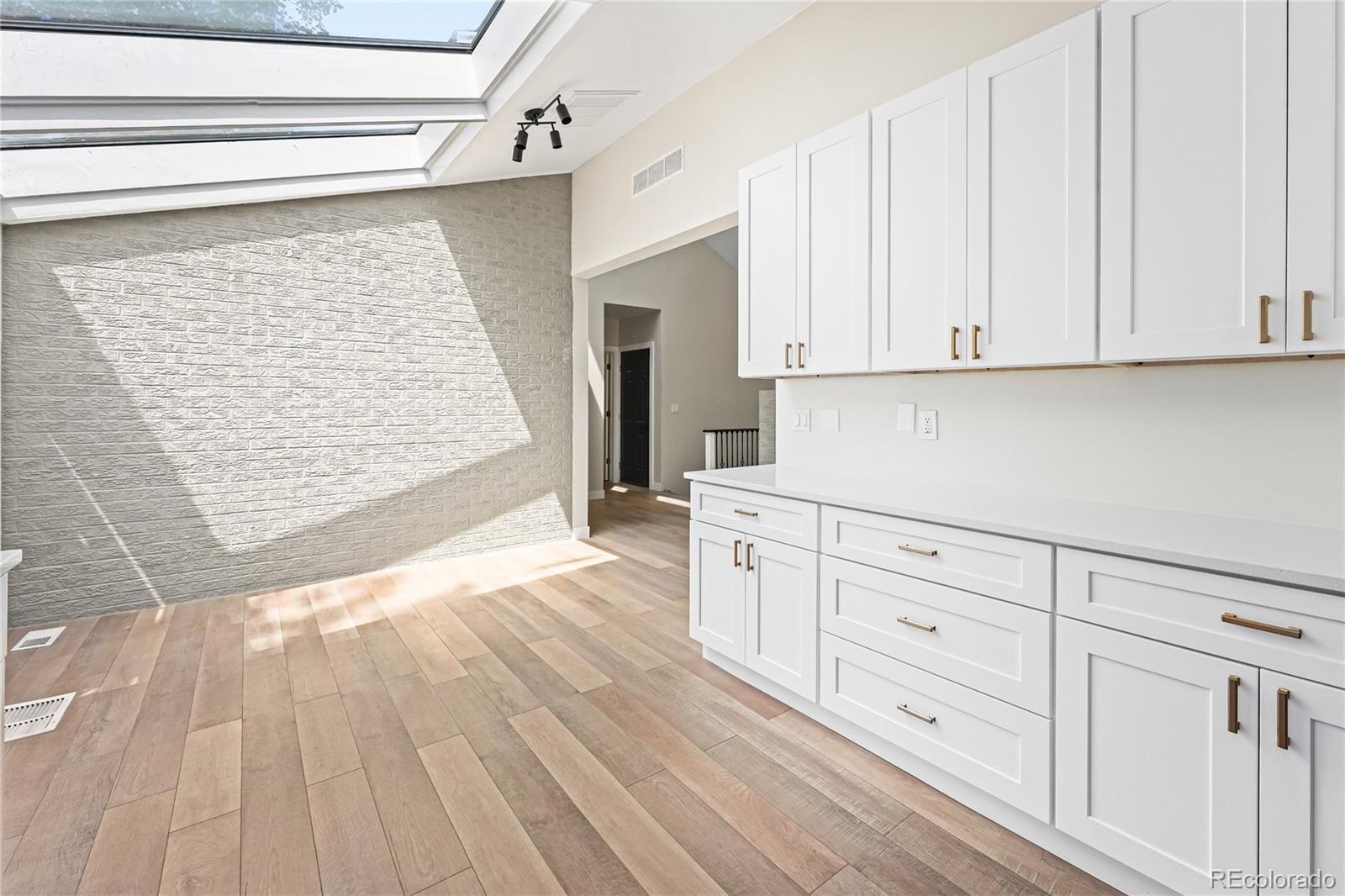 MLS Image #15 for 3333 e florida avenue,denver, Colorado