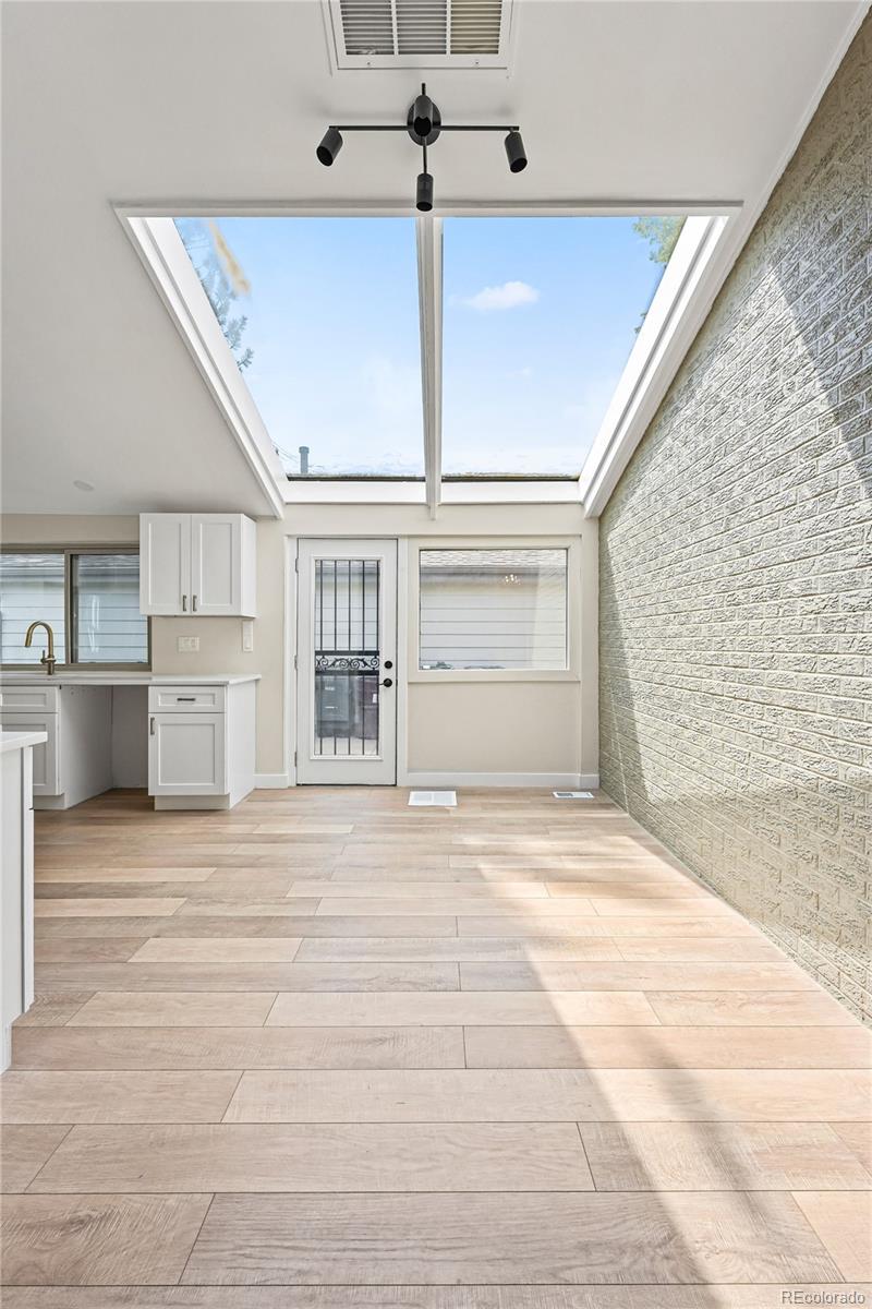 MLS Image #18 for 3333 e florida avenue,denver, Colorado