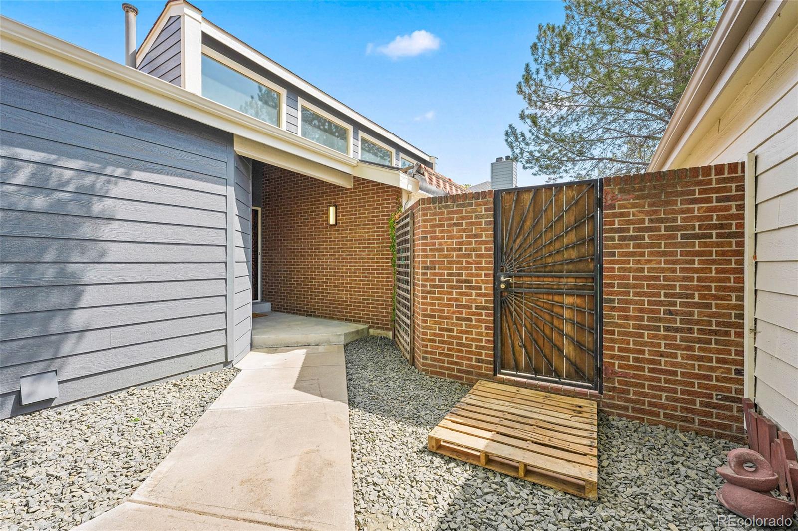 MLS Image #3 for 3333 e florida avenue,denver, Colorado