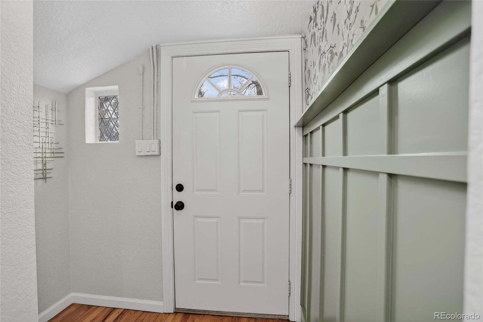 MLS Image #3 for 6907 w 12th avenue,lakewood, Colorado