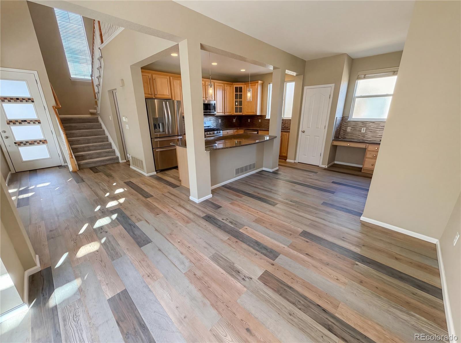 MLS Image #11 for 10049  southlawn circle,commerce city, Colorado