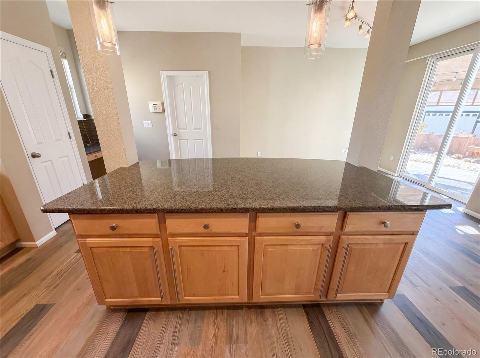 MLS Image #13 for 10049  southlawn circle,commerce city, Colorado