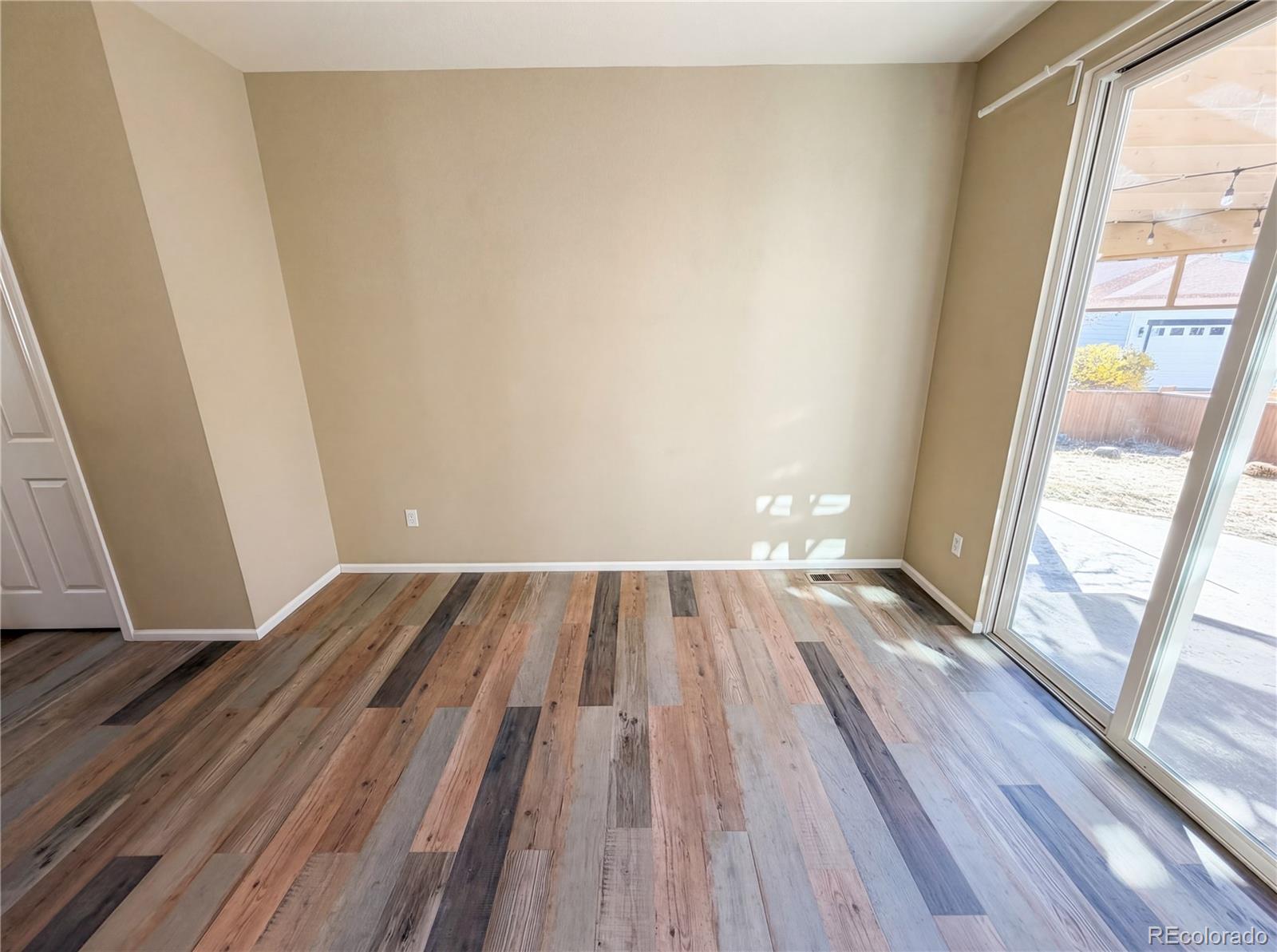 MLS Image #14 for 10049  southlawn circle,commerce city, Colorado