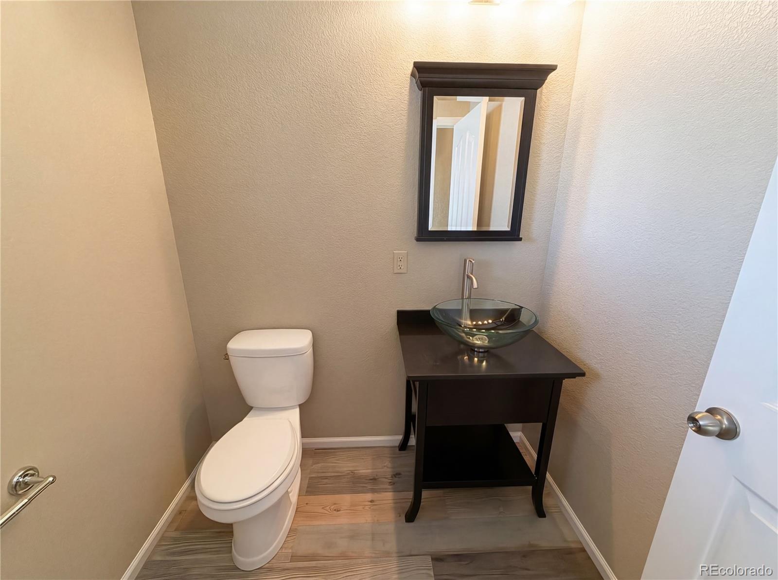 MLS Image #15 for 10049  southlawn circle,commerce city, Colorado