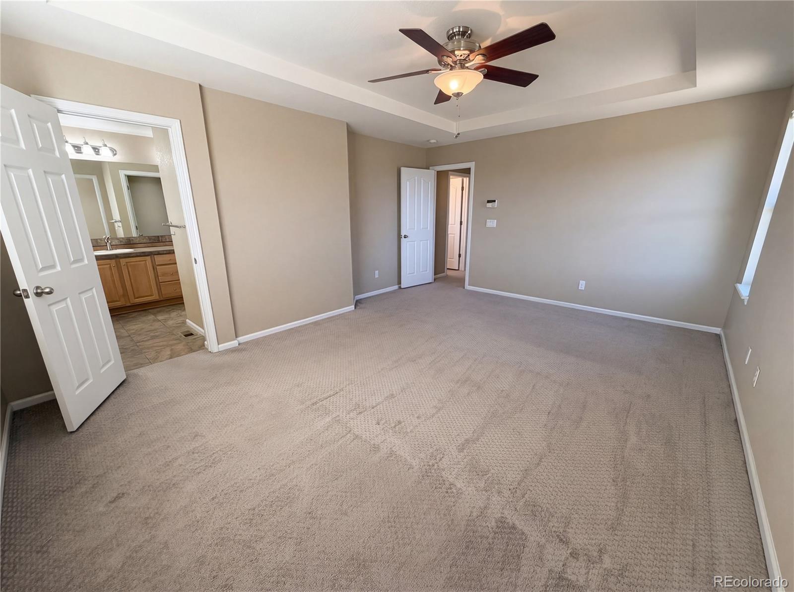 MLS Image #3 for 10049  southlawn circle,commerce city, Colorado