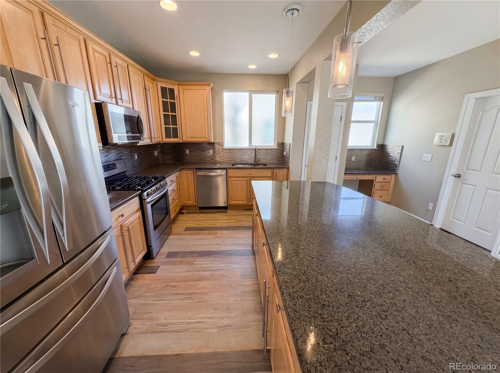 MLS Image #9 for 10049  southlawn circle,commerce city, Colorado