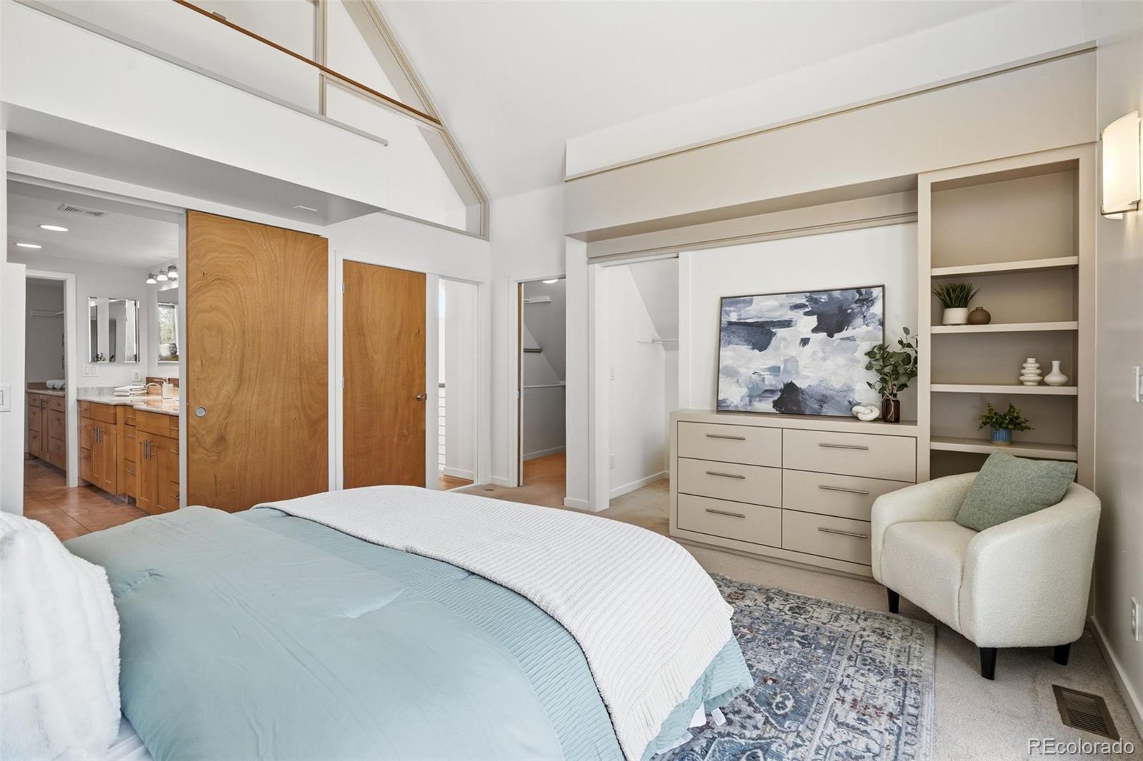 MLS Image #14 for 210 s marion parkway,denver, Colorado