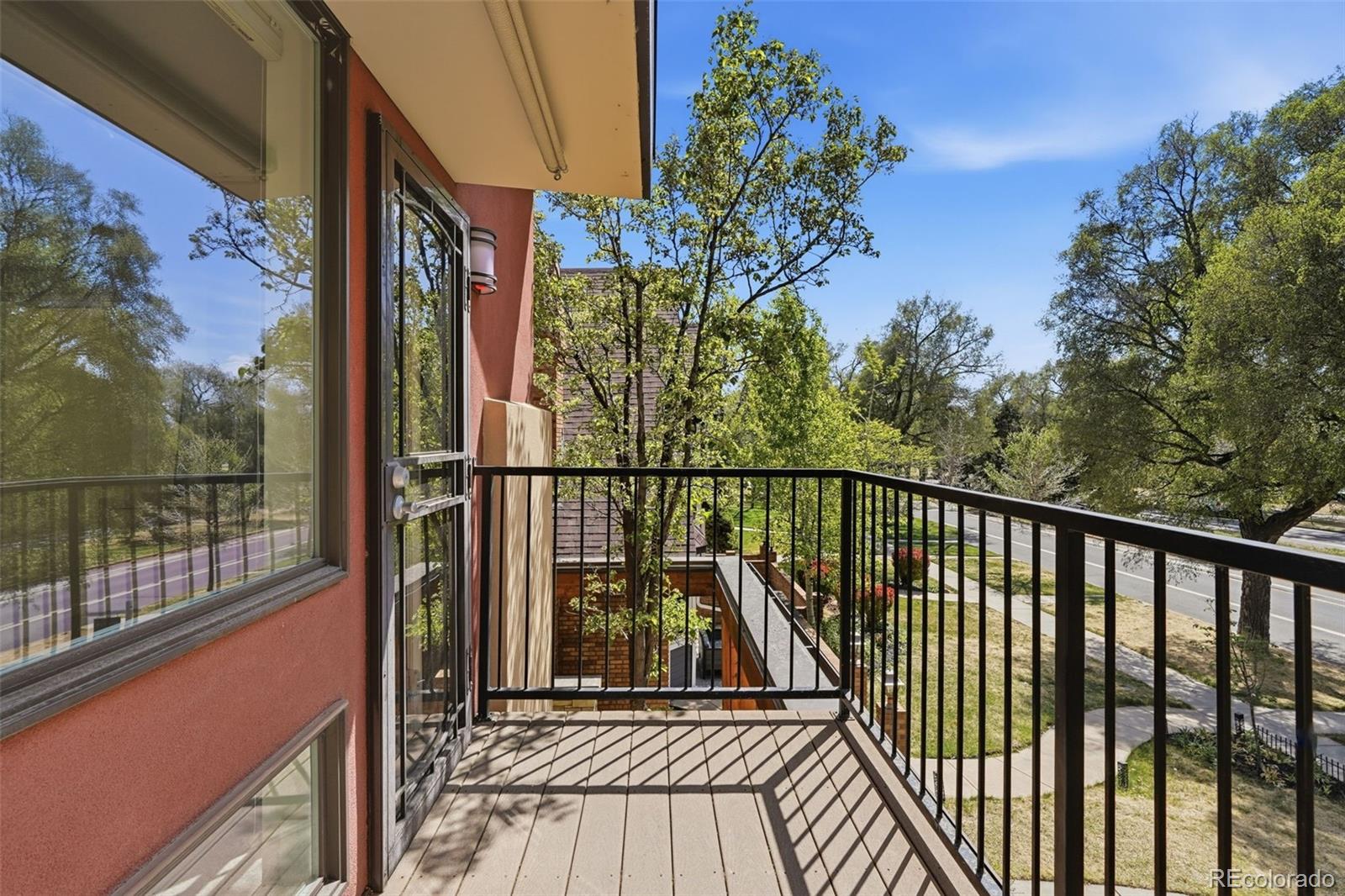 MLS Image #15 for 210 s marion parkway,denver, Colorado