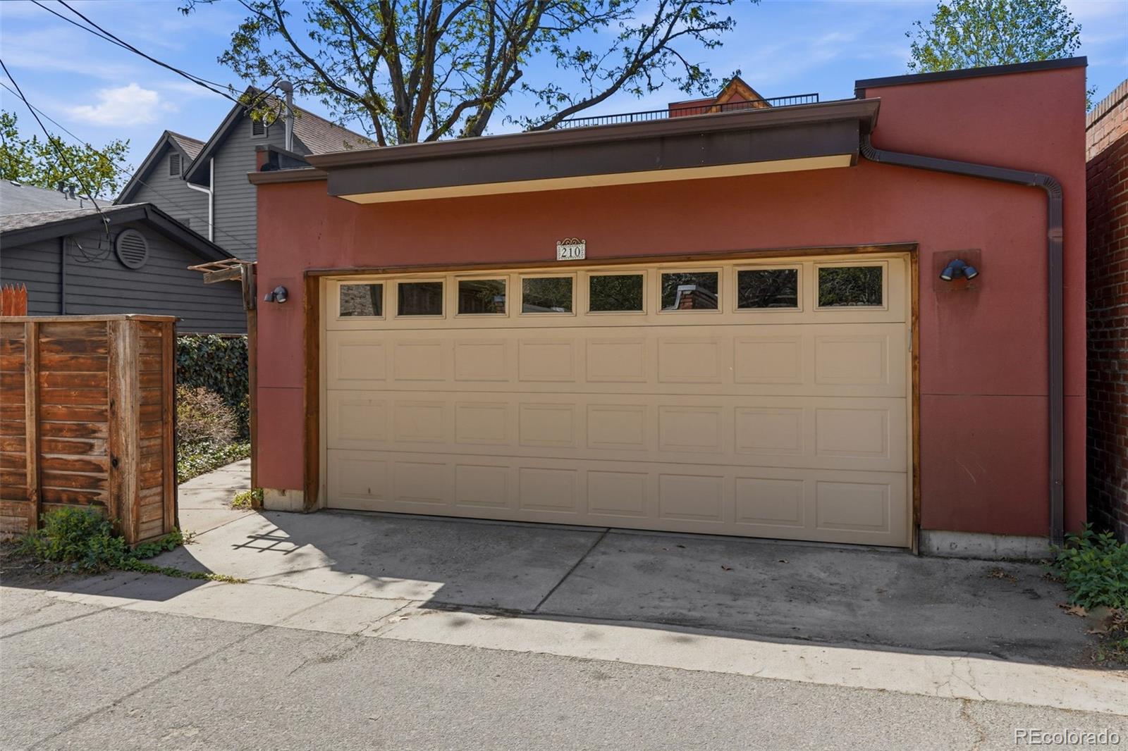 MLS Image #35 for 210 s marion parkway,denver, Colorado