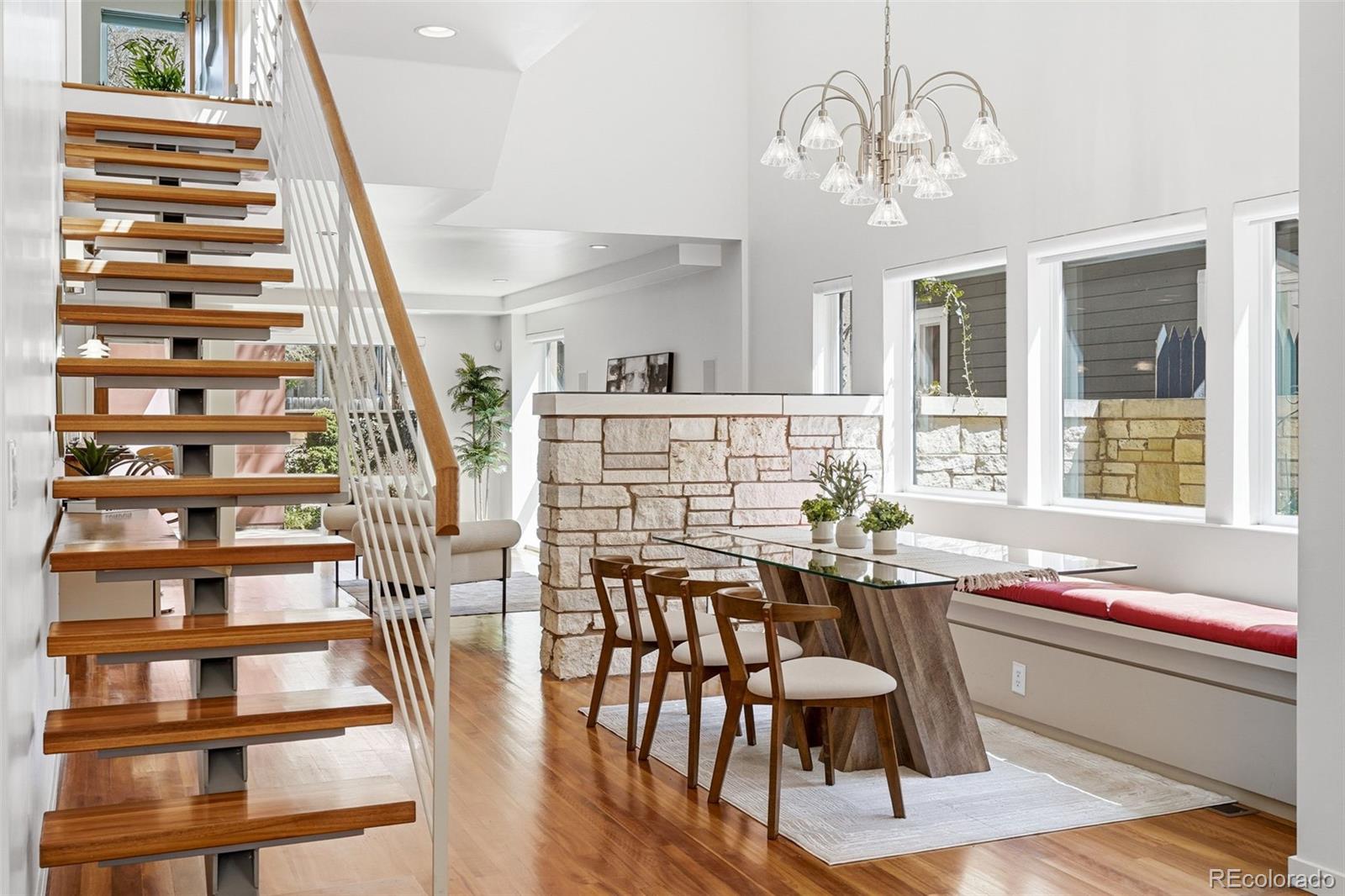 MLS Image #8 for 210 s marion parkway,denver, Colorado