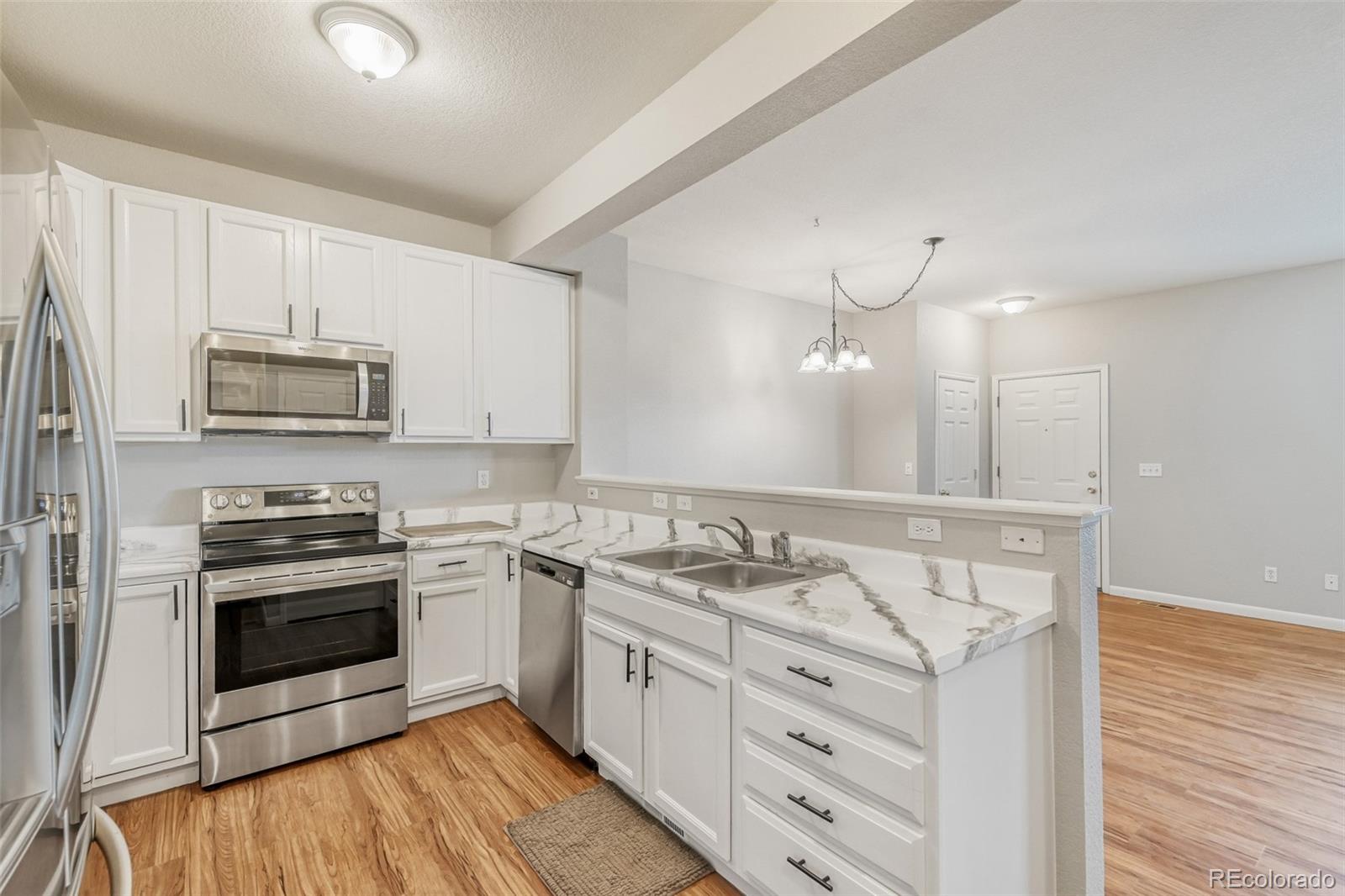 MLS Image #7 for 8237 w 54th avenue,arvada, Colorado