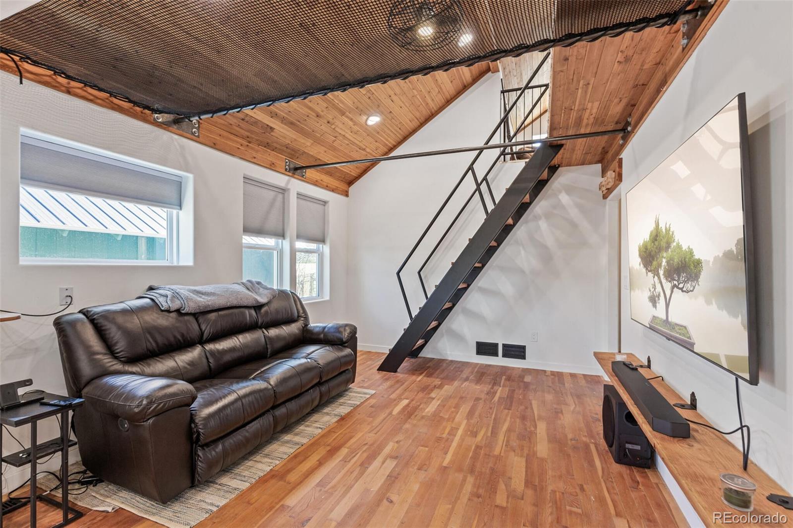 MLS Image #14 for 905  welch street,golden, Colorado