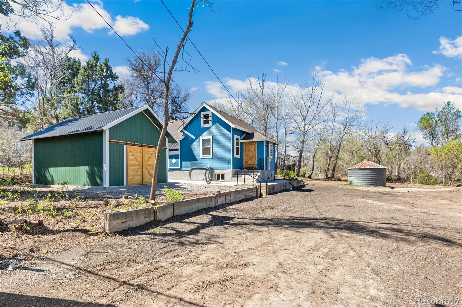 MLS Image #2 for 905  welch street,golden, Colorado