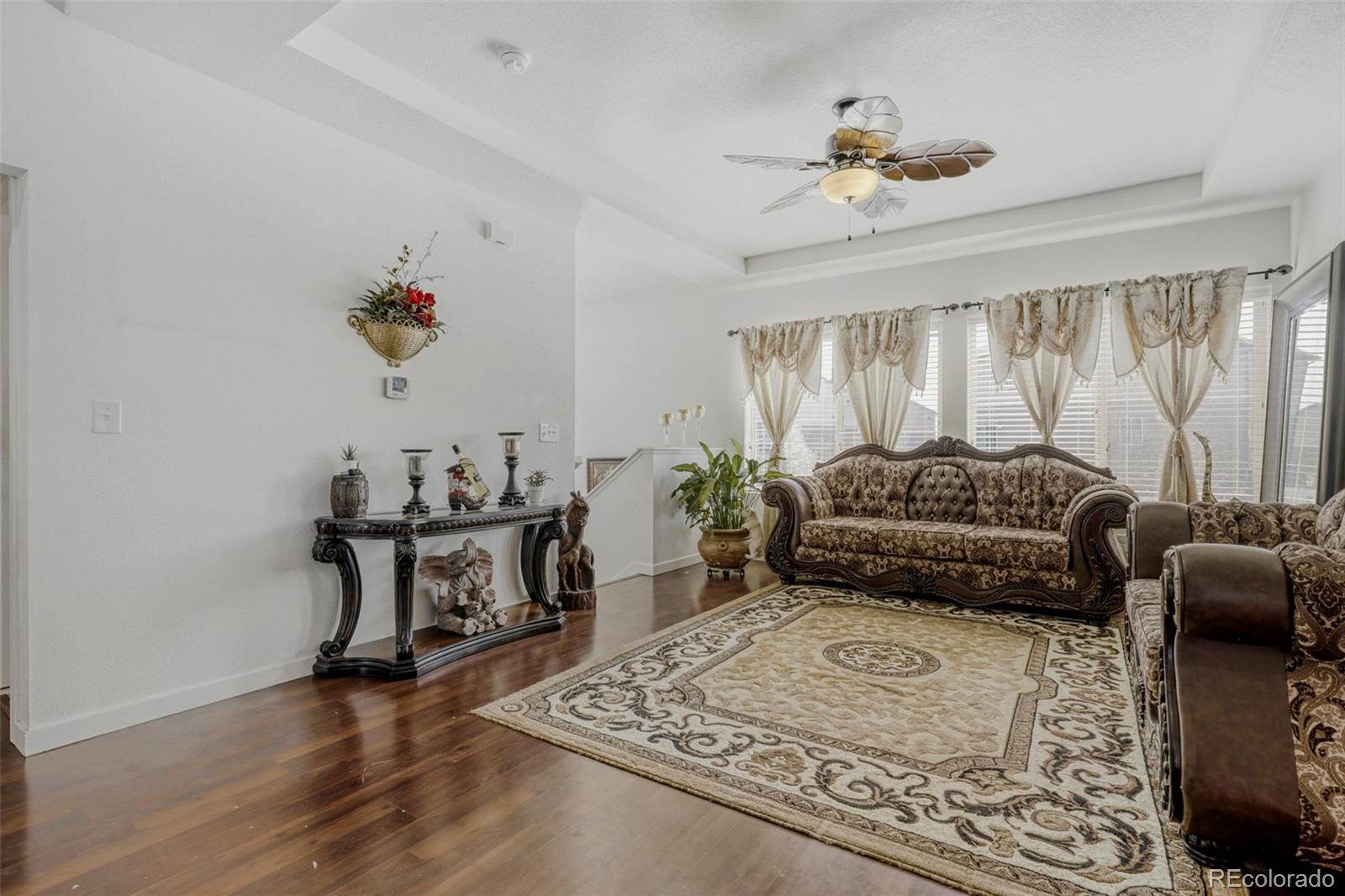 MLS Image #5 for 18621 e 50th place,denver, Colorado