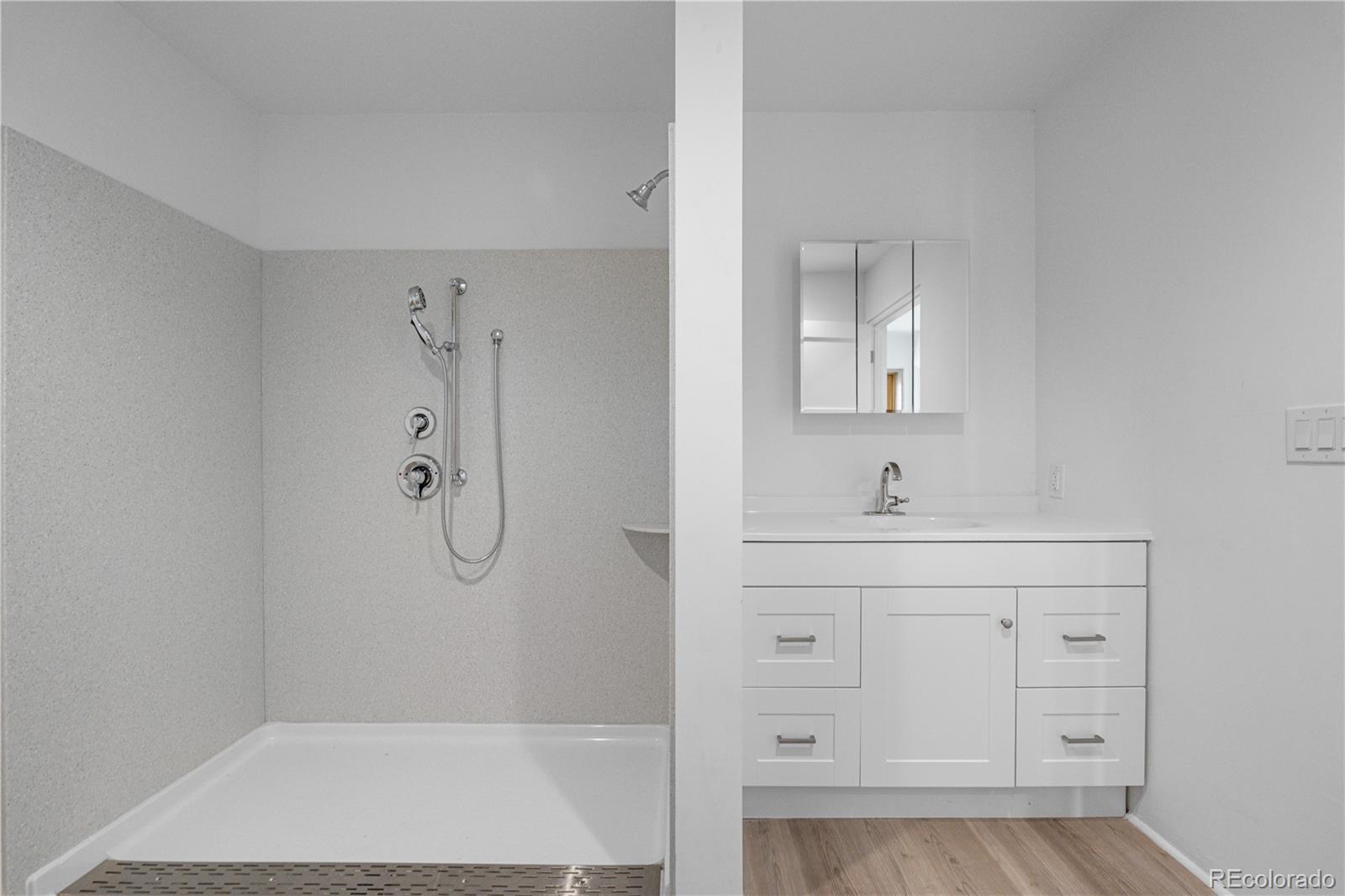 MLS Image #11 for 1959  blackhawk street,aurora, Colorado