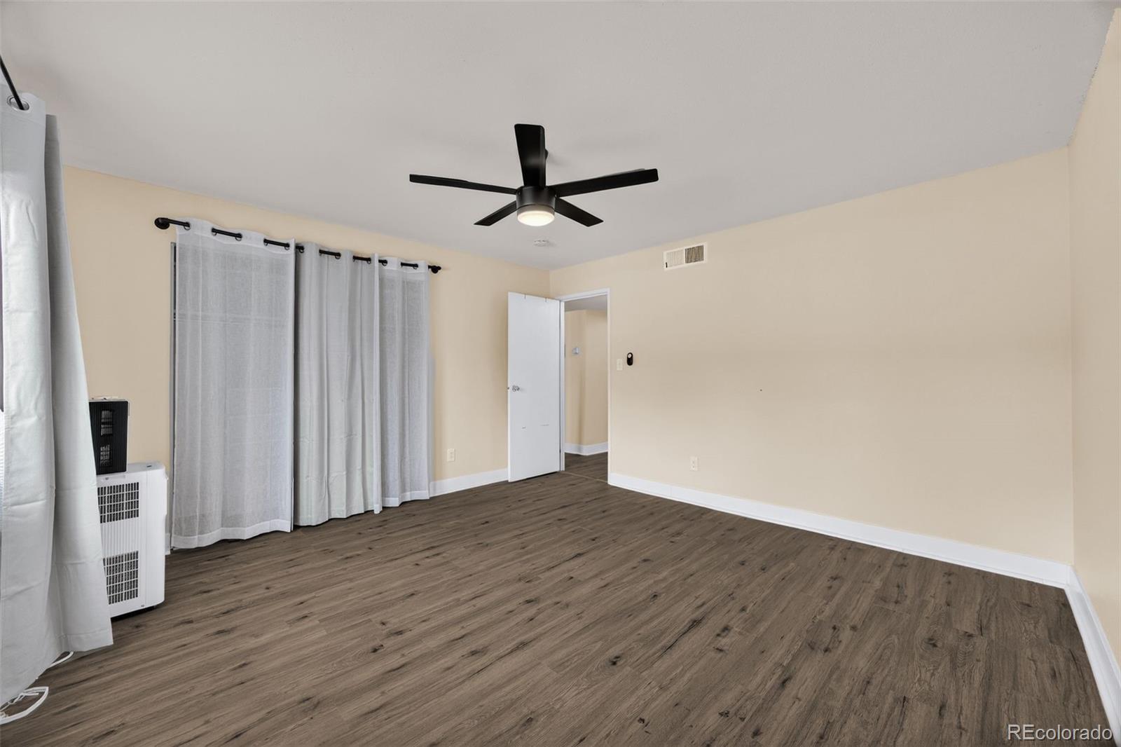 MLS Image #18 for 7755 e quincy avenue,denver, Colorado