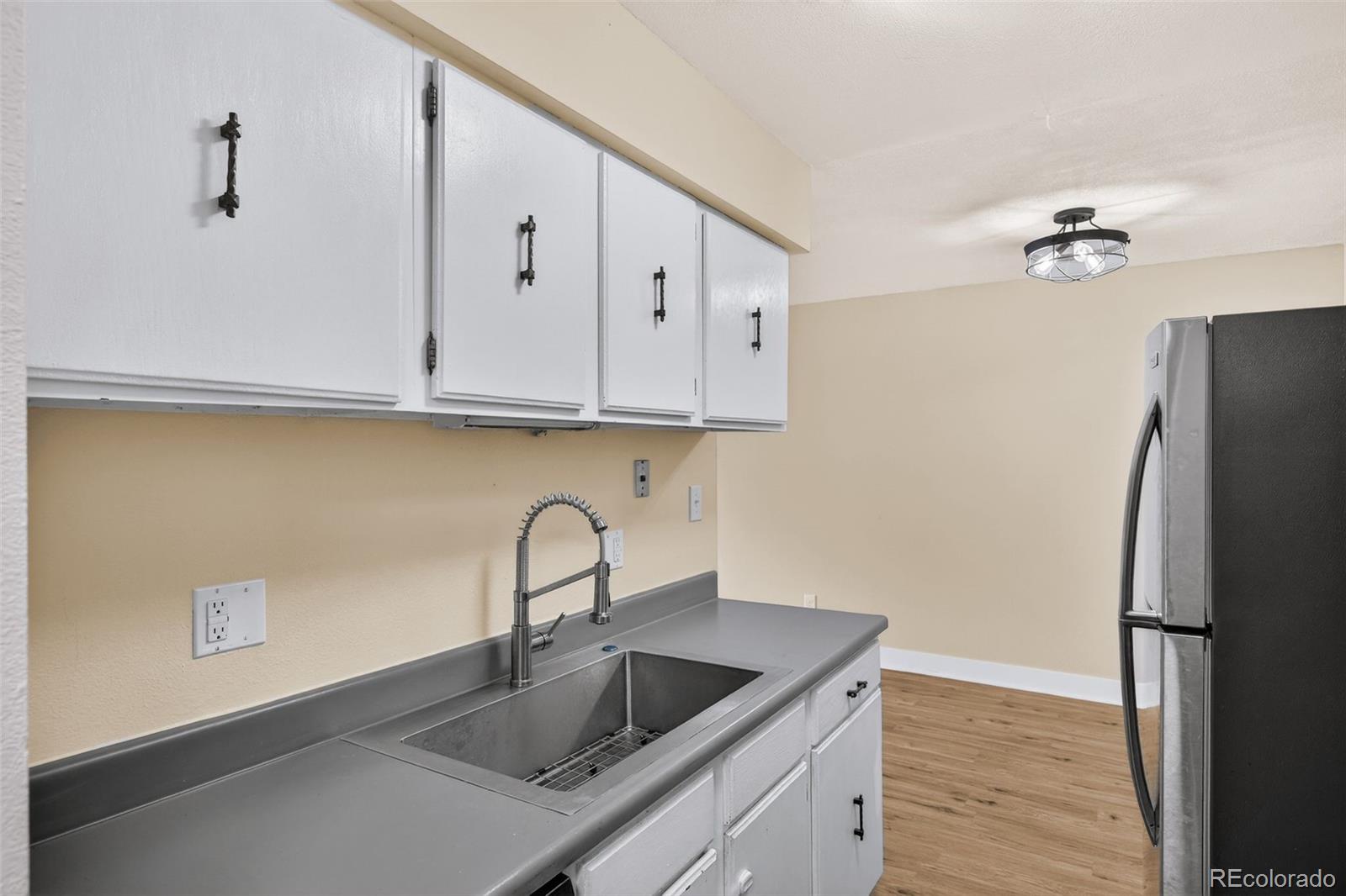 MLS Image #6 for 7755 e quincy avenue,denver, Colorado
