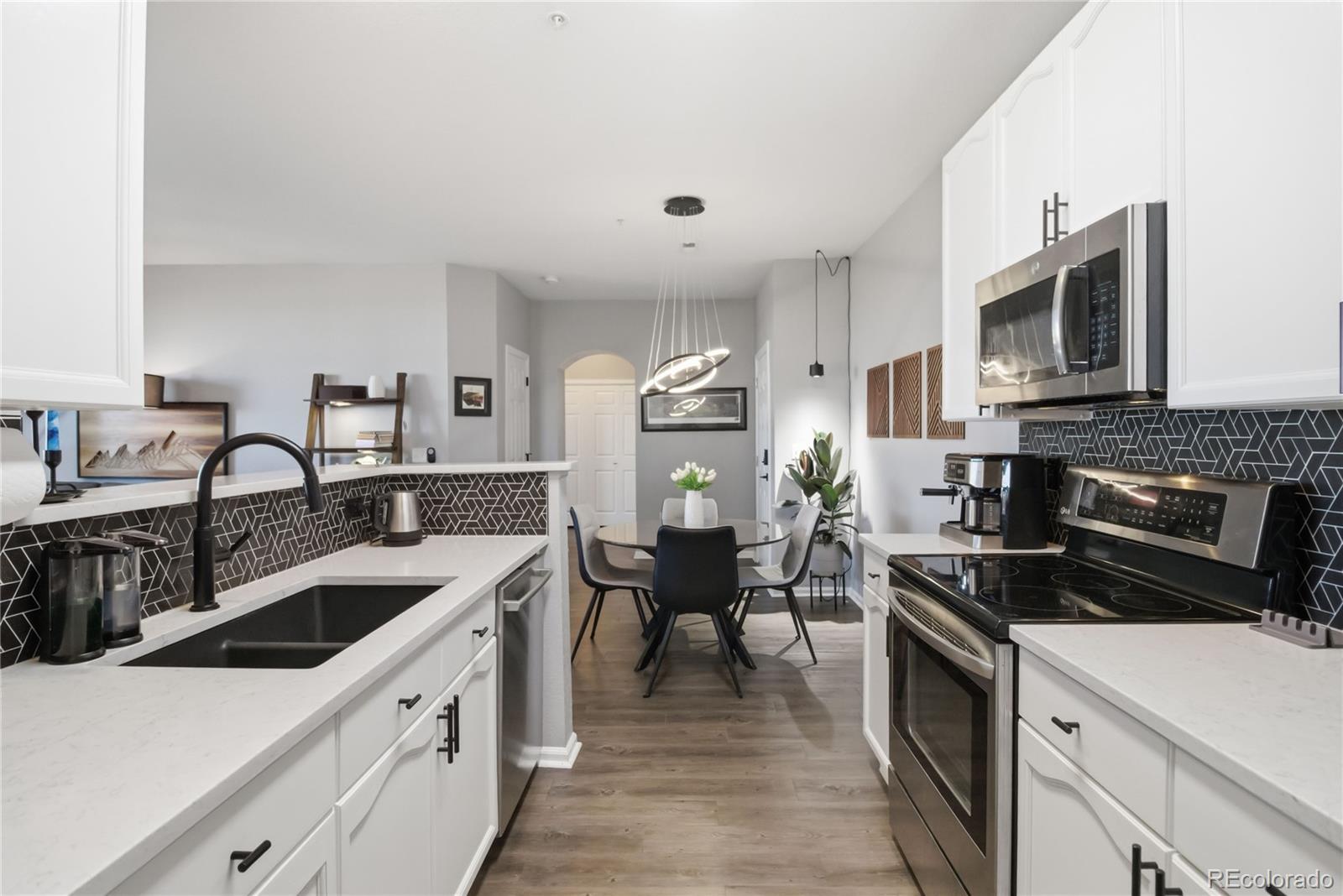 MLS Image #10 for 14323 e 1st drive 202,aurora, Colorado