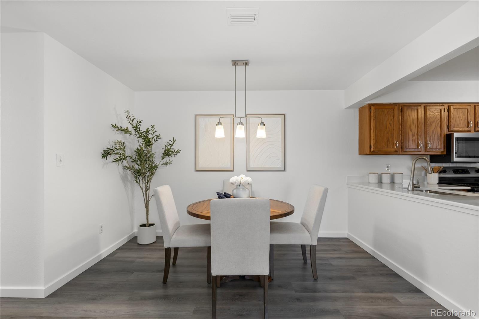 MLS Image #11 for 2215 e geddes avenue,littleton, Colorado