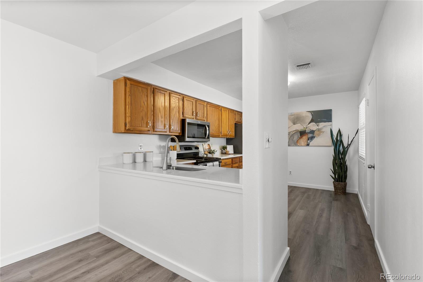 MLS Image #15 for 2215 e geddes avenue,littleton, Colorado