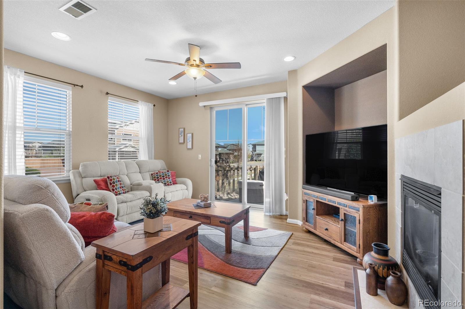 MLS Image #5 for 17946 e 104th way c,commerce city, Colorado