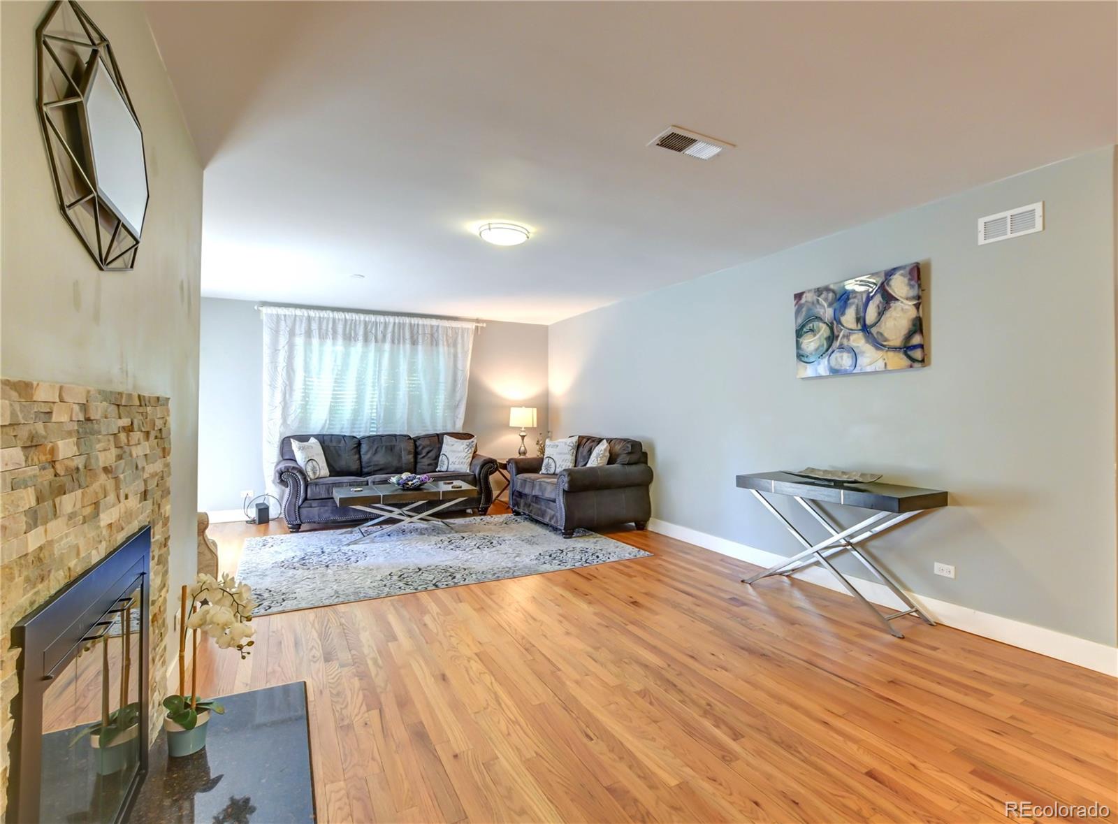 MLS Image #6 for 2321 s henry place,denver, Colorado