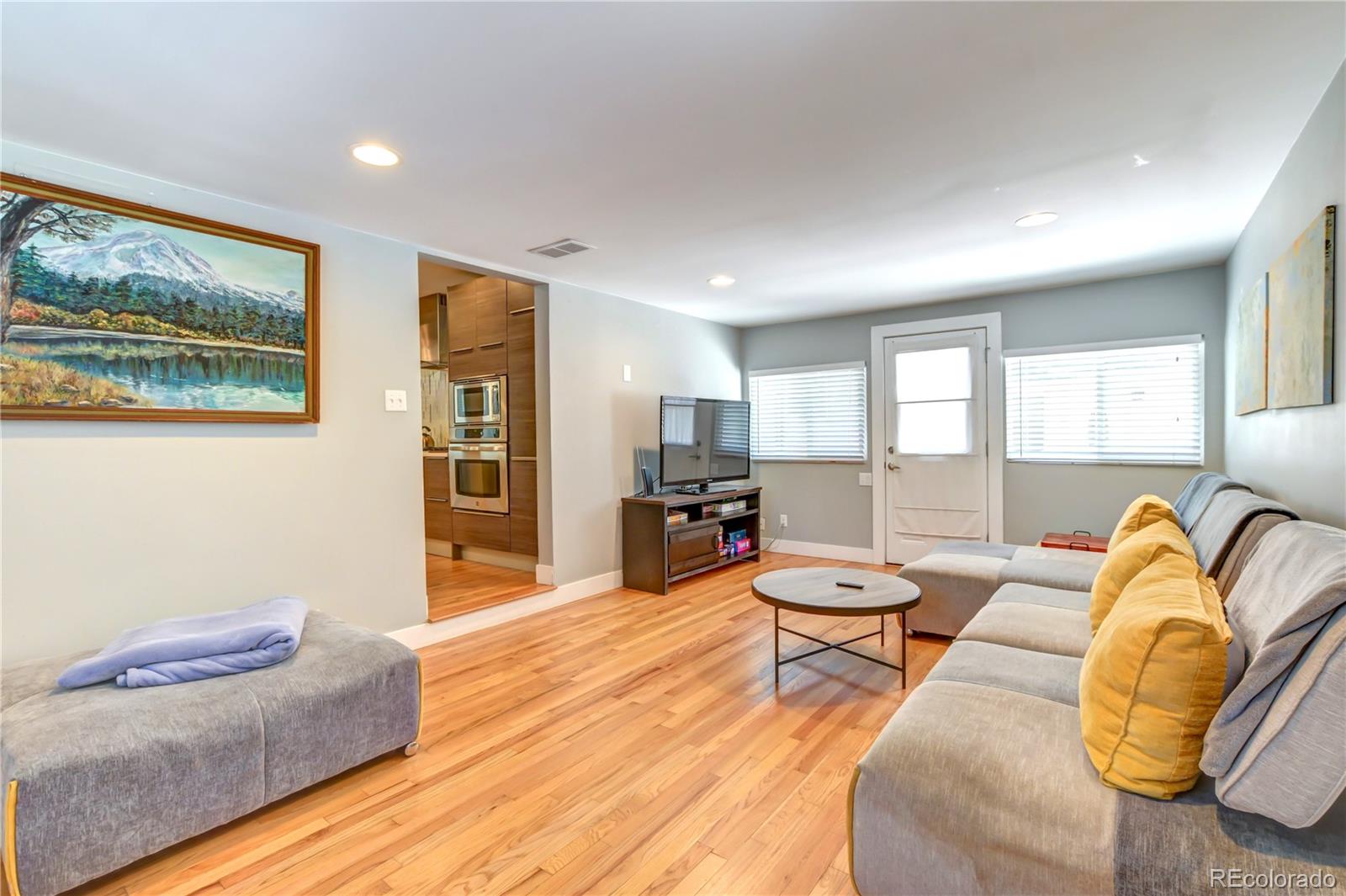 MLS Image #8 for 2321 s henry place,denver, Colorado