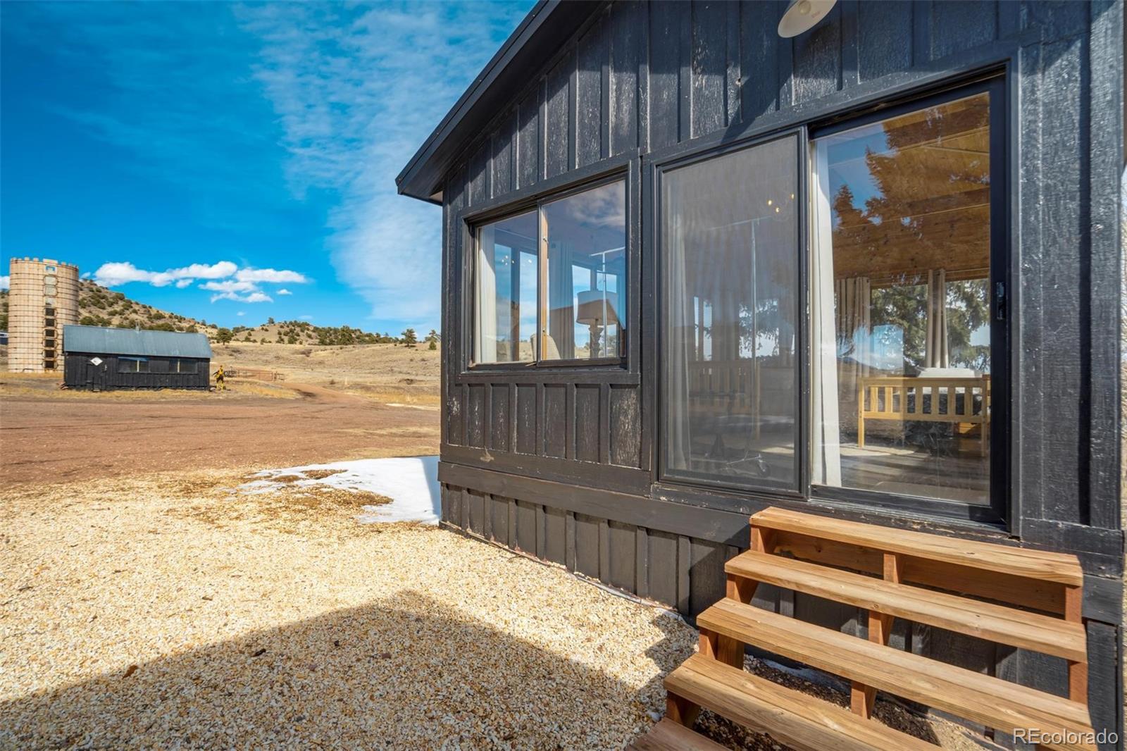 MLS Image #15 for 10589  county road 102 ,guffey, Colorado