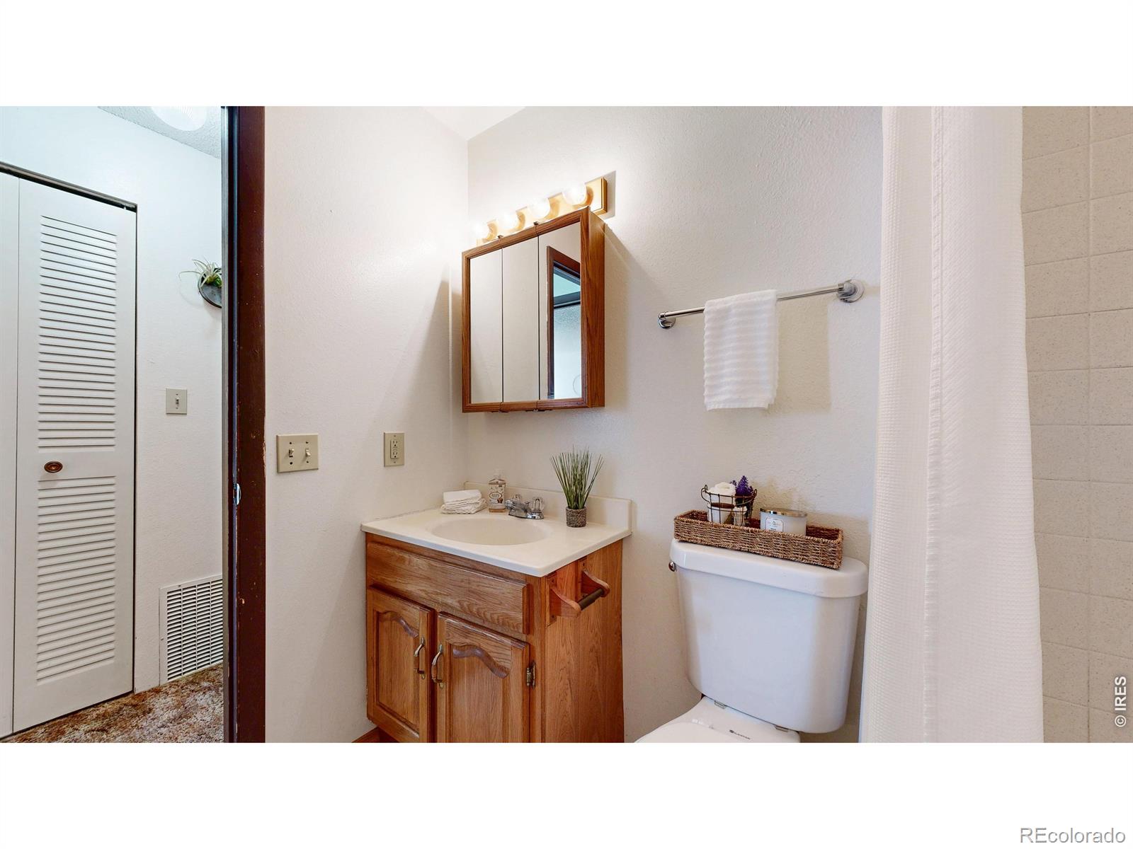MLS Image #13 for 1705  heatheridge road,fort collins, Colorado