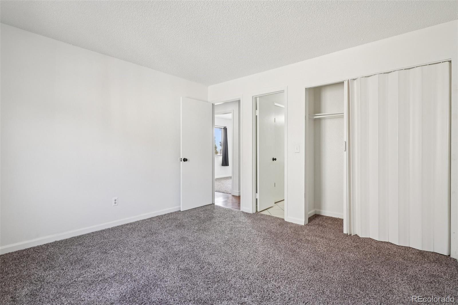 MLS Image #19 for 2105  coronado parkway,denver, Colorado