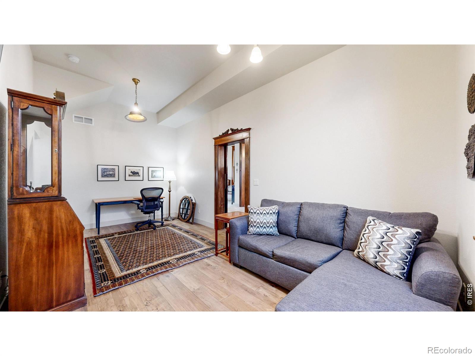 MLS Image #18 for 809  charlotte street,johnstown, Colorado