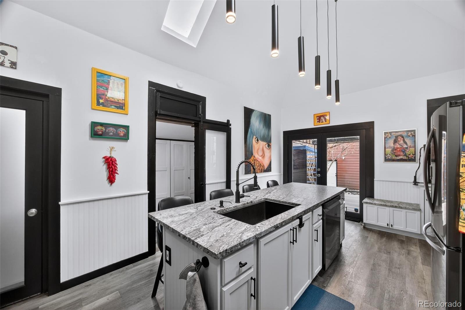 MLS Image #16 for 710  fox street,denver, Colorado