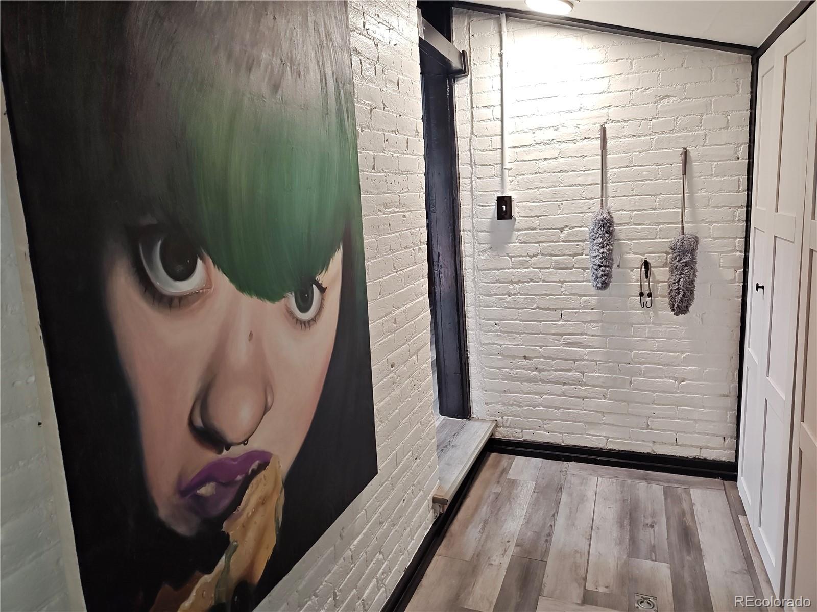 MLS Image #22 for 710  fox street,denver, Colorado