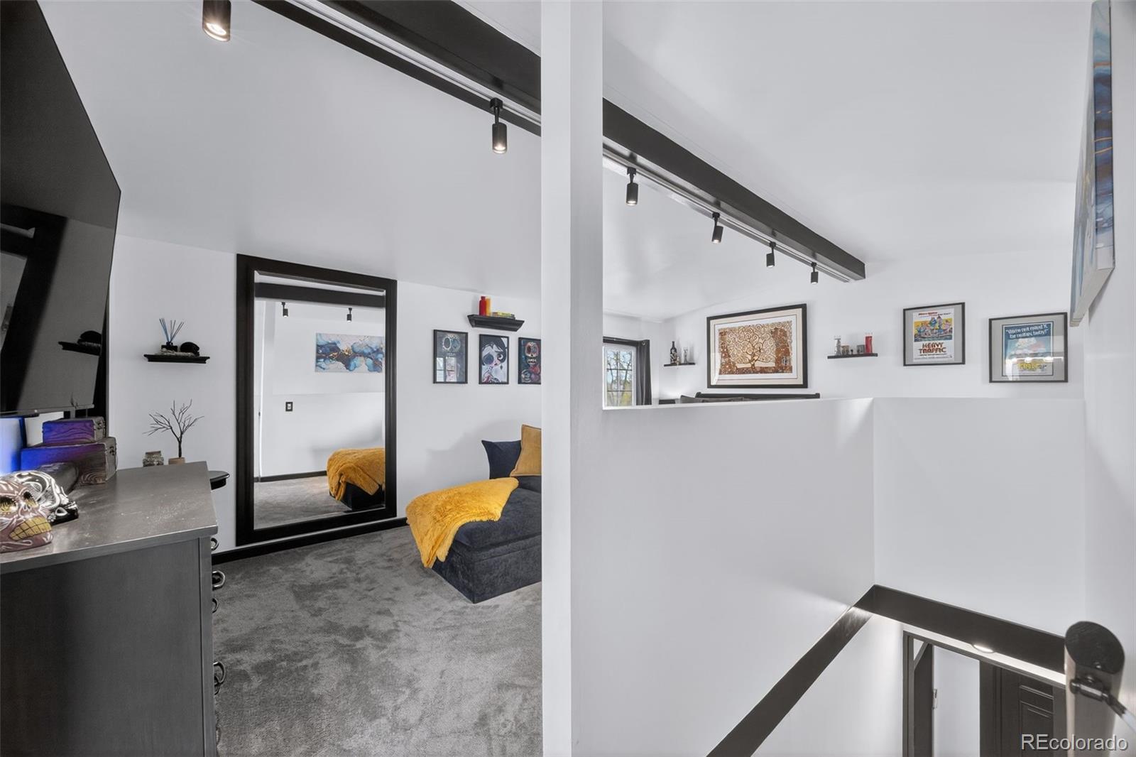 MLS Image #26 for 710  fox street,denver, Colorado