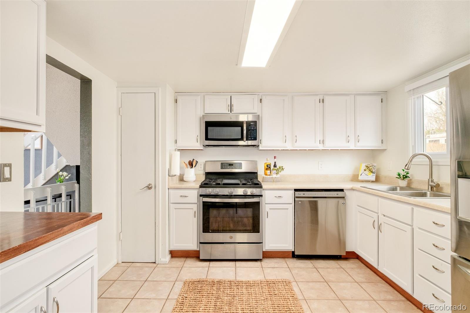MLS Image #10 for 1293 e 97th avenue,thornton, Colorado