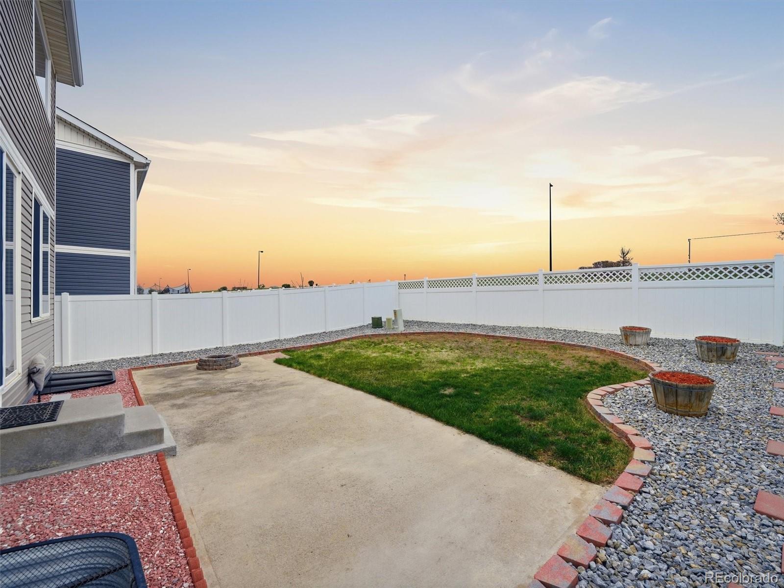 MLS Image #13 for 20641  randolph place,denver, Colorado