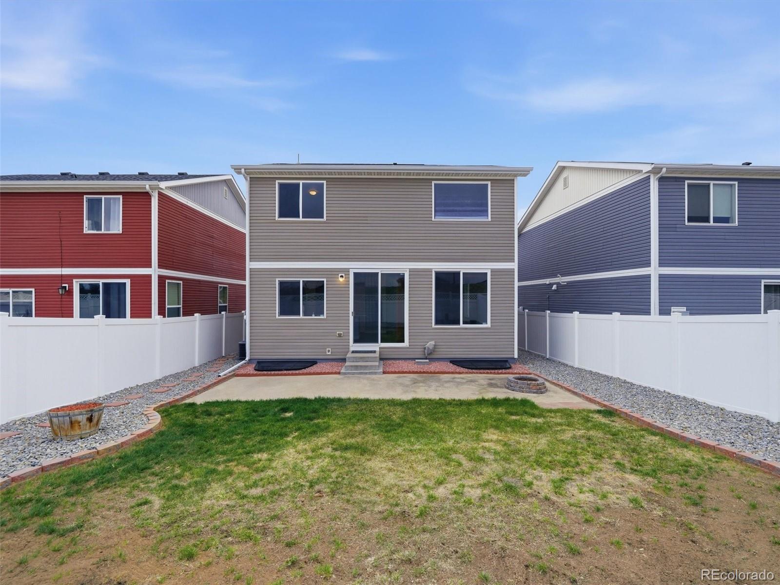 MLS Image #15 for 20641  randolph place,denver, Colorado