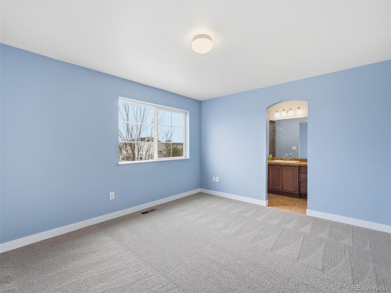 MLS Image #19 for 20641  randolph place,denver, Colorado