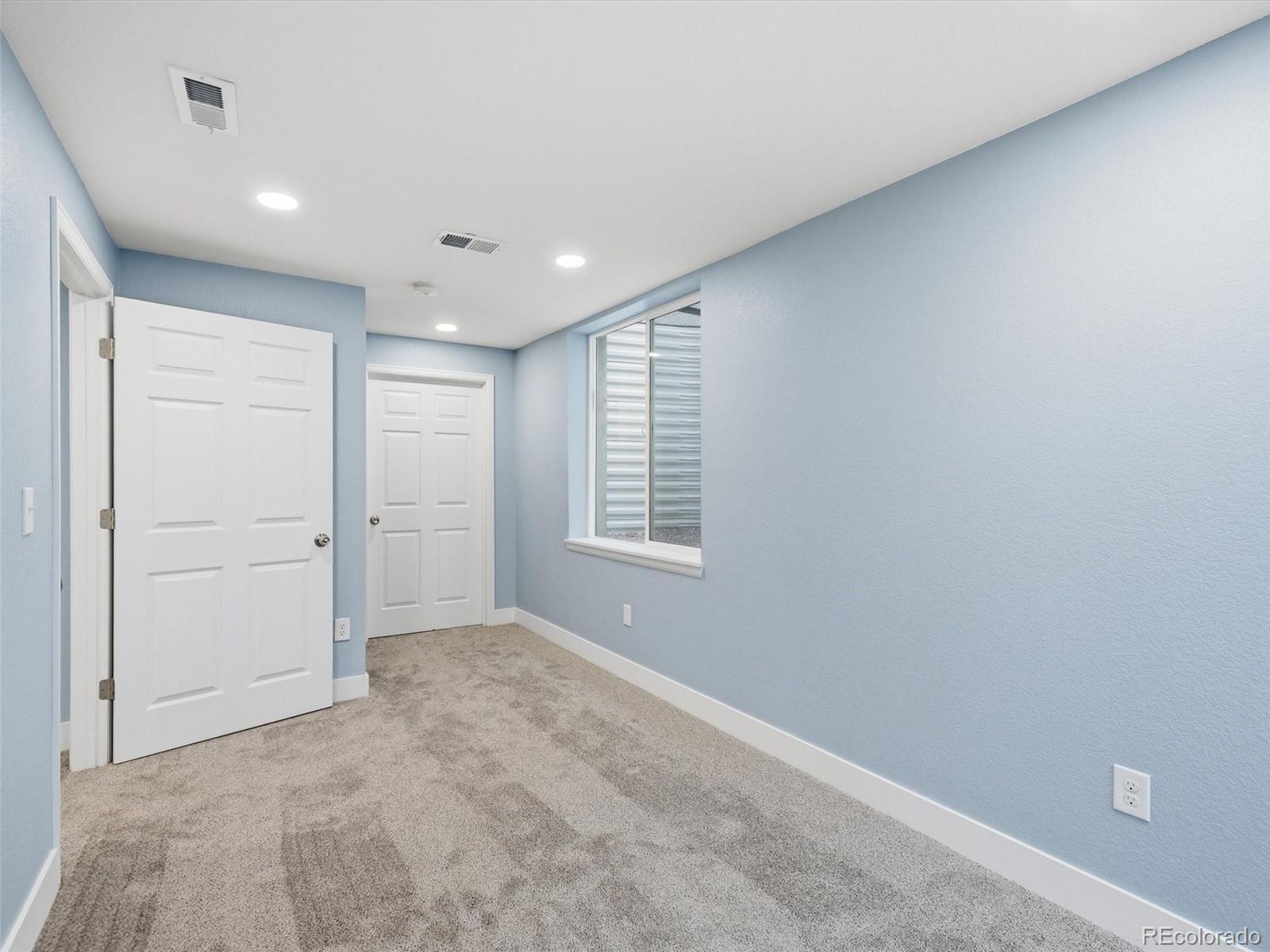 MLS Image #33 for 20641  randolph place,denver, Colorado