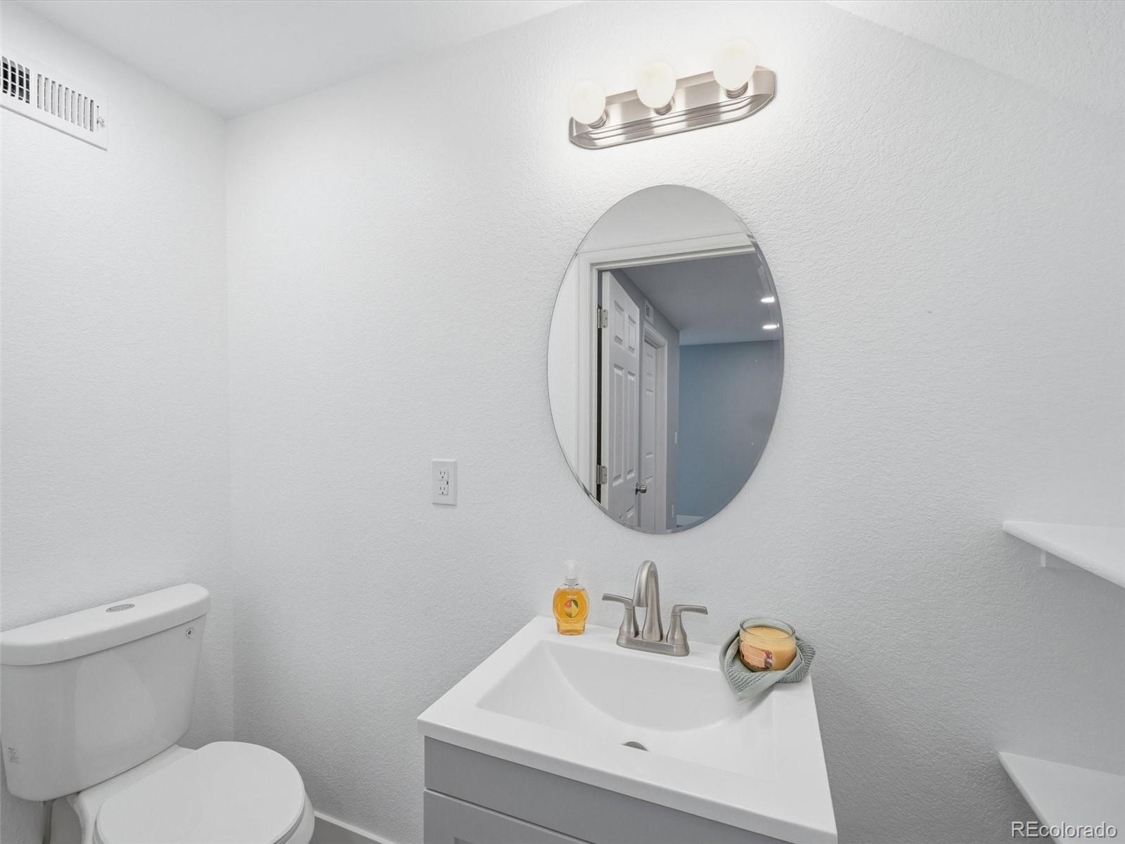 MLS Image #38 for 20641  randolph place,denver, Colorado